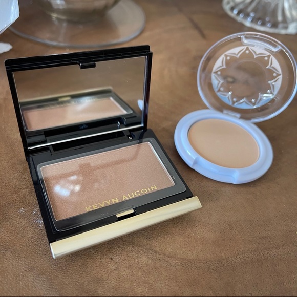 Powder Duo 💗 - Picture 2 of 6